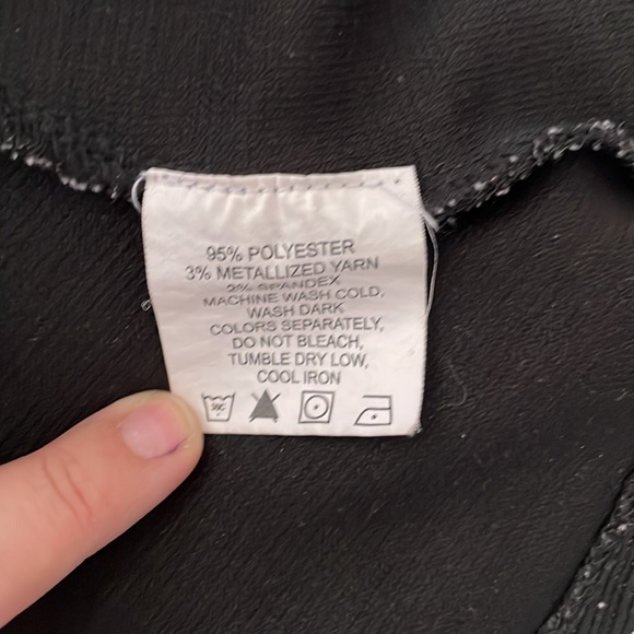 Peplum top BLACK , sleeveless - Picture 7 of 9